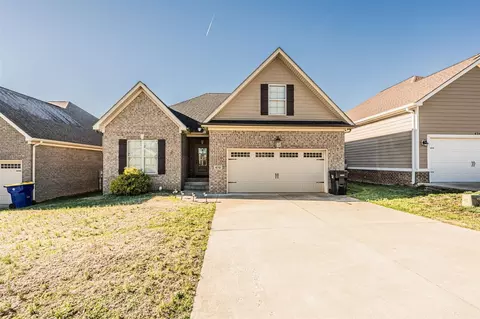 478 Valley Point Ct, Bowling Green, KY 42104