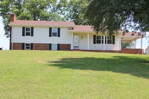 1958 Holland Rd, Scottsville, KY 42164