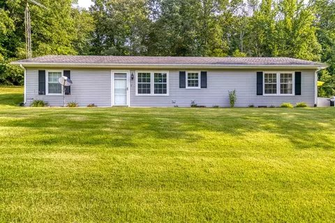 525 Kennedy Rd, Greenville, KY 42345
