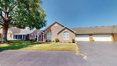 100 Augusta Ave, Bowling Green, KY 42103
