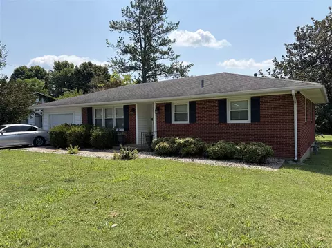 105 Cardinal Ct, Glasgow, KY 42141