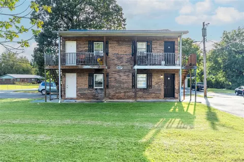 1417 N Sunrise Dr, Bowling Green, KY 42101