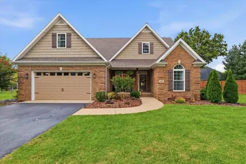 325 Indian Hills Dr, Bowling Green, KY 42103