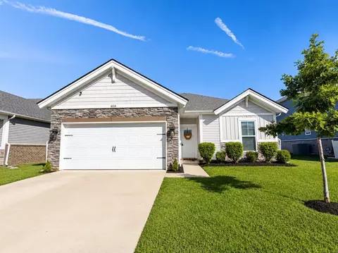 859 Saucer Ct, Bowling Green, KY 42104