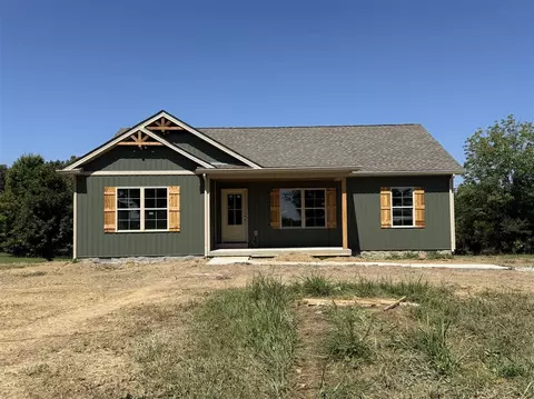525 Red Hill Rd, Scottsville, KY 42164