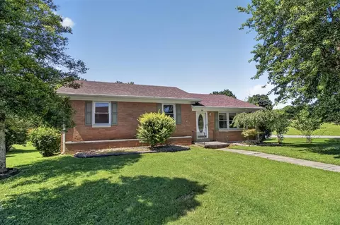500 W Union St, Munfordville, KY 42765