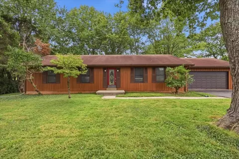 3215 Smallhouse Rd, Bowling Green, KY 42104