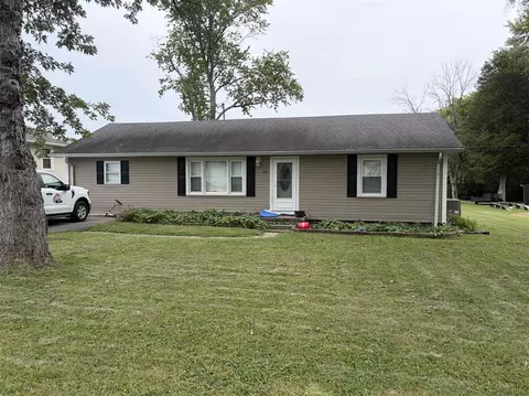 108 Clinton St, Russellville, KY 42276