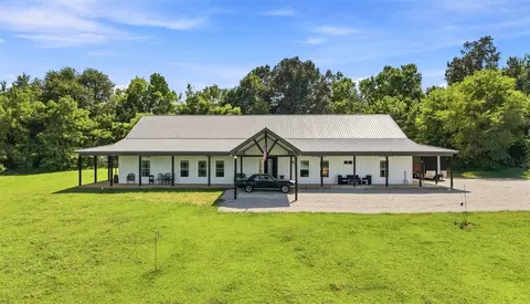 800 Jenny Rd, Cave City, KY 42127
