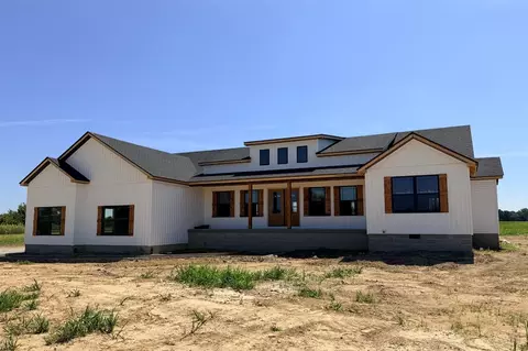 108 Fieldstone Dr, Russellville, KY 42276