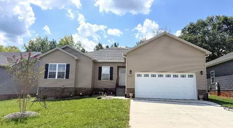 1176 Melody Ave, Bowling Green, KY 42101