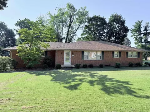 2206 S Grandview St, Bowling Green, KY 42101