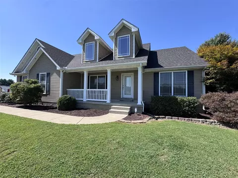 45 Trademark Ct, Scottsville, KY 42164