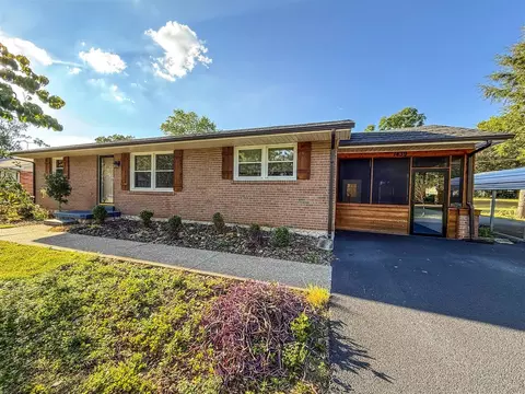 1439 Melrose St, Bowling Green, KY 42104