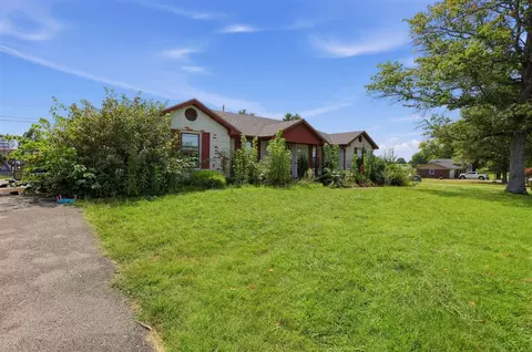 283 Mile Ln, Campbellsville, KY 42718