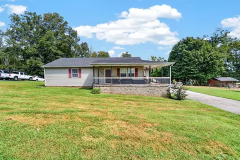 104 Bluegrass Dr, Scottsville, KY 42164