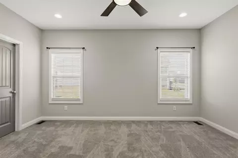 Bedroom - 508 Fox Ridge Way, Franklin, KY 42134 photo 3 of 10