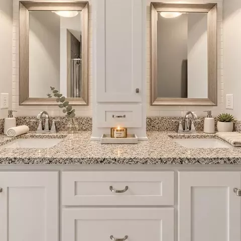 Bath - 508 Fox Ridge Way, Franklin, KY 42134 photo 3 of 8