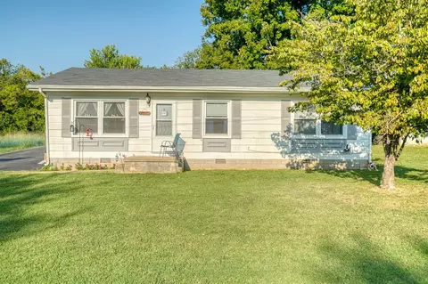 127 Glendale Ln, Russellville, KY 42276