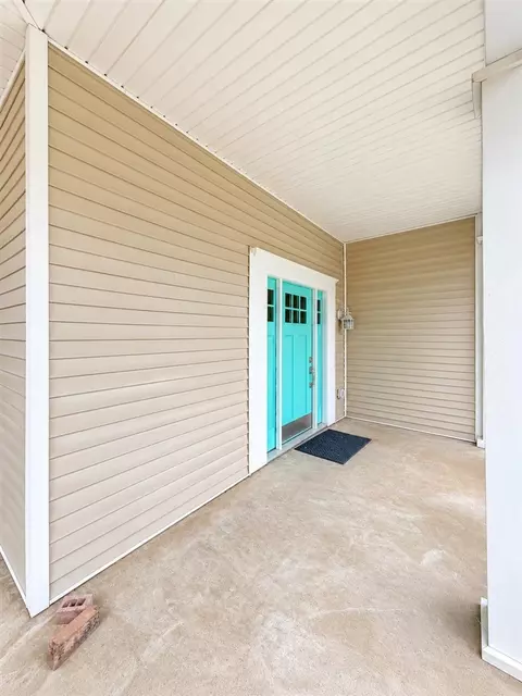 Exterior - 403 Cedar St, Franklin, KY 42134 photo 7 of 16