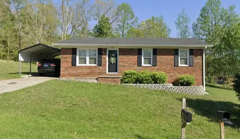 608 Joyce Ave, Greenville, KY 42345