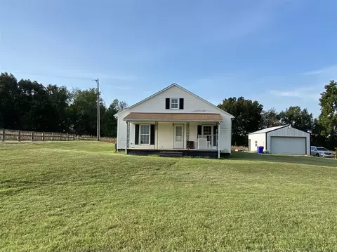 1211 Henson Rd, Bowling Green, KY 42104