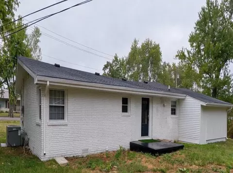 Exterior - 49 Beechmont Dr, Beechmont, KY 42323 photo 2 of 2