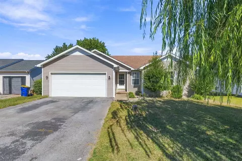 324 Hanover St, Bowling Green, KY 42101