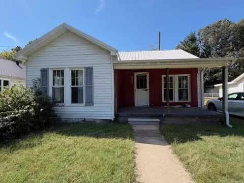 803 River Rd, Central City, KY 42330