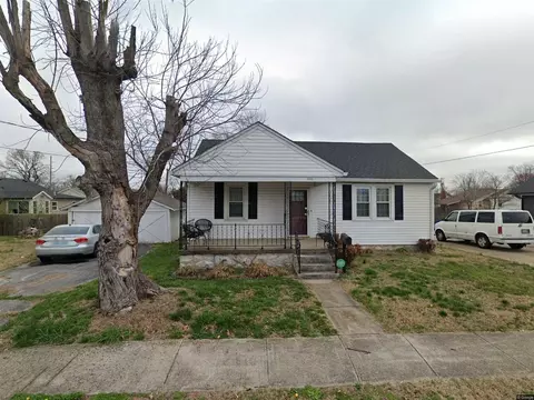 1126 E 10th Ave, Bowling Green, KY 42103