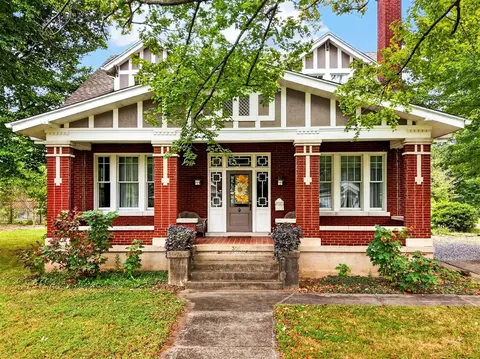 306 Paradise St, Greenville, KY 42345