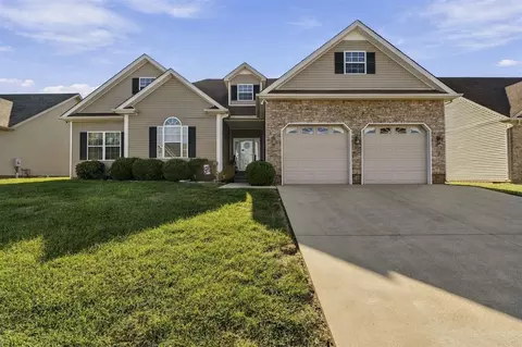1147 Wintercress Ln, Bowling Green, KY 42104