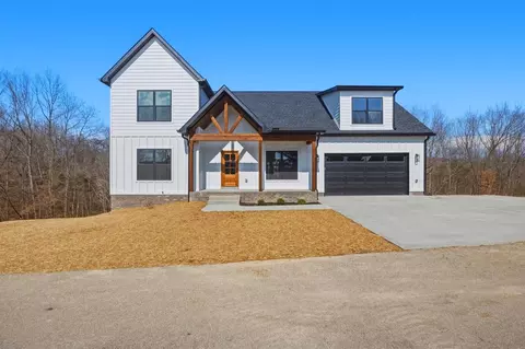 386 Indian Point Rd, Glasgow, KY 42141