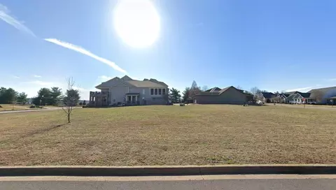 411 Traditions Blvd, Bowling Green, KY 42103