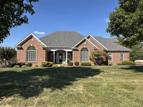 435 Earlston St, Bowling Green, KY 42104