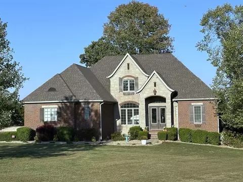 290 The Trace Cir, Alvaton, KY 42122