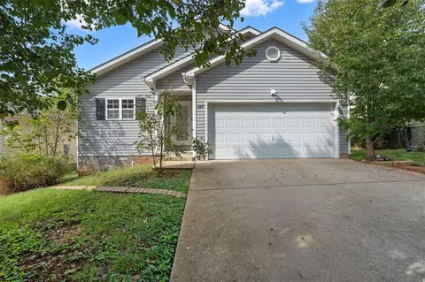 249 Rosie St, Bowling Green, KY 42103