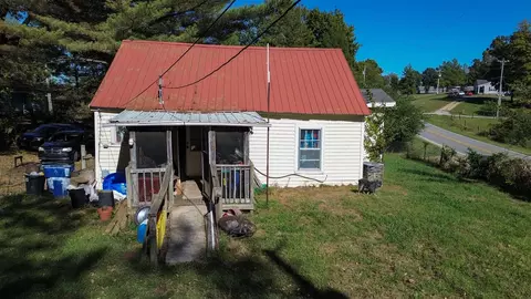 3219 Old Gallatin Rd, Scottsville, KY 42164