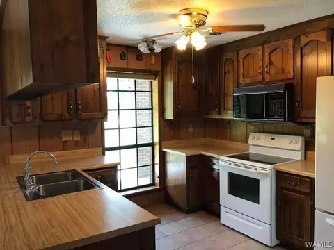 204 Evergreen Dr, Demopolis, AL 36732 photo 3