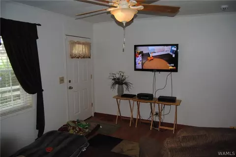 184 Adams St, Sulligent, AL 35586 photo 3
