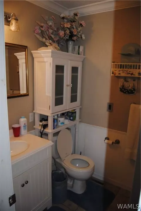 481 Valley Rd, Sulligent, AL 35586 photo 2
