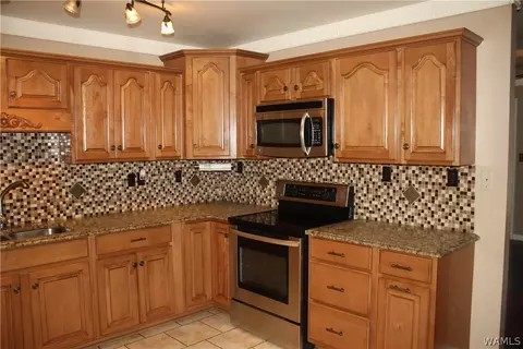 310 Roebuck Ave, Eutaw, AL 35462 photo 3