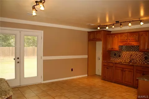 310 Roebuck Ave, Eutaw, AL 35462 photo 5