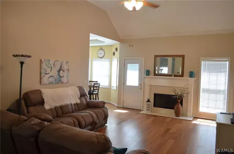 13255 Michael Dr, Mc Calla, AL 35111 photo 2