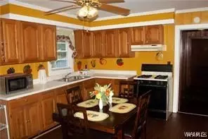 813 Boligee St, Eutaw, AL 35462 photo 2