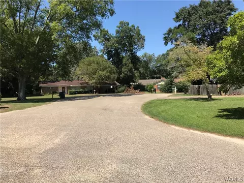 7 Willow Cir, Selma, AL 36701 photo 2