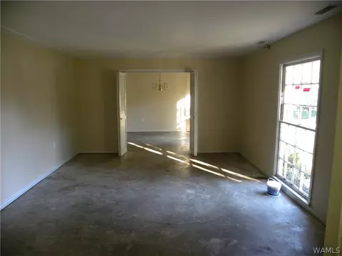 304 Jackson, Eutaw, AL 35462 photo 4