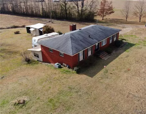 149 W End Ave, Eutaw, AL 35462 photo 3