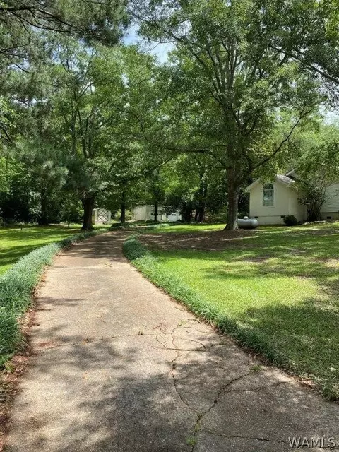 33 Cooper Dr, Reform, AL 35481 photo 4