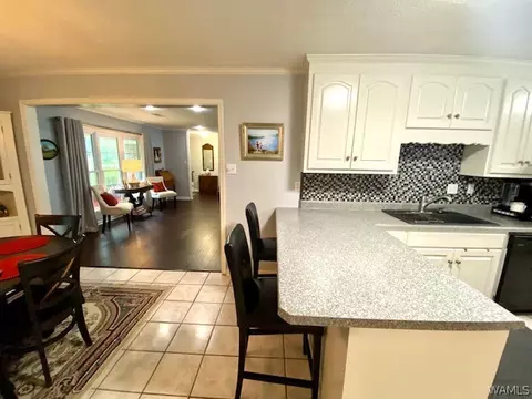 803 E 8th St, Linden, AL 36748 photo 17